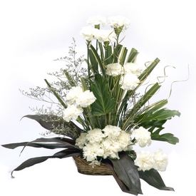 Online Flower Delivery-Basket Bouquet 10