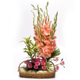 Online Flower Delivery-Basket Bouquet 19